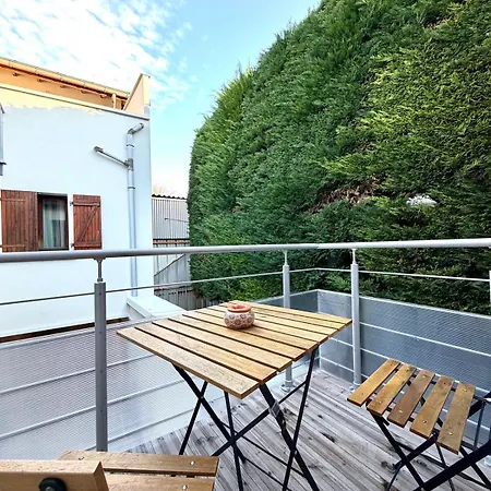 Apartment Afrodite, Proche Centre, Wifi Bourgoin-Jallieu